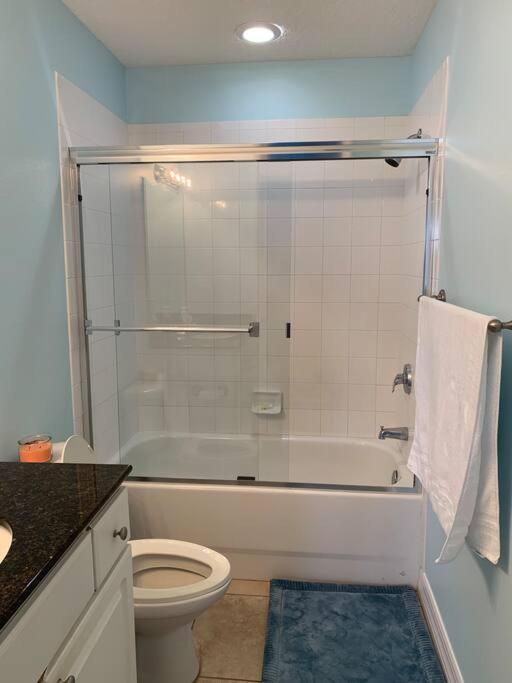 Gulf Coast Gold Private Condo - 2Bed, 2Bath, Sleep 6, Across Street From Beach, Balcony Views Of Sunsets, Beach & Gulf, Pool, Gym St. Pete Beach Luaran gambar